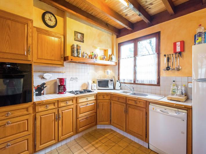 Location de vacances pour 8 personnes, avec piscine ainsi que jardin et terrasse, adapté aux familles à Sainte-Eulalie-en-Born - 3