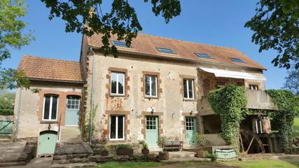Chambre d’hôte pour 3 personnes, avec jardin et vue, animaux acceptés à Chaillac