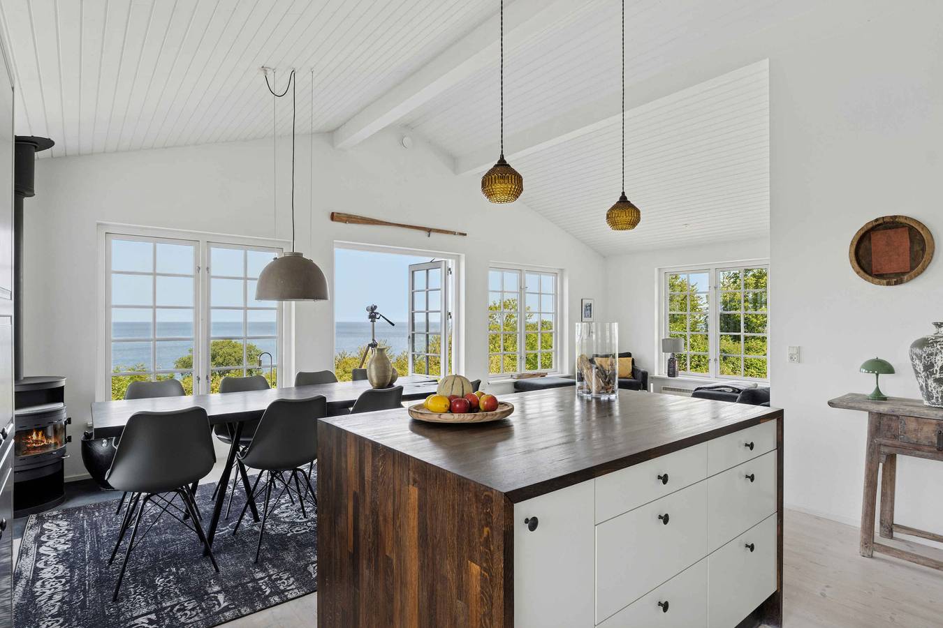 Vue mer magique – de la terrasse à l’horizon in Listed, Svaneke