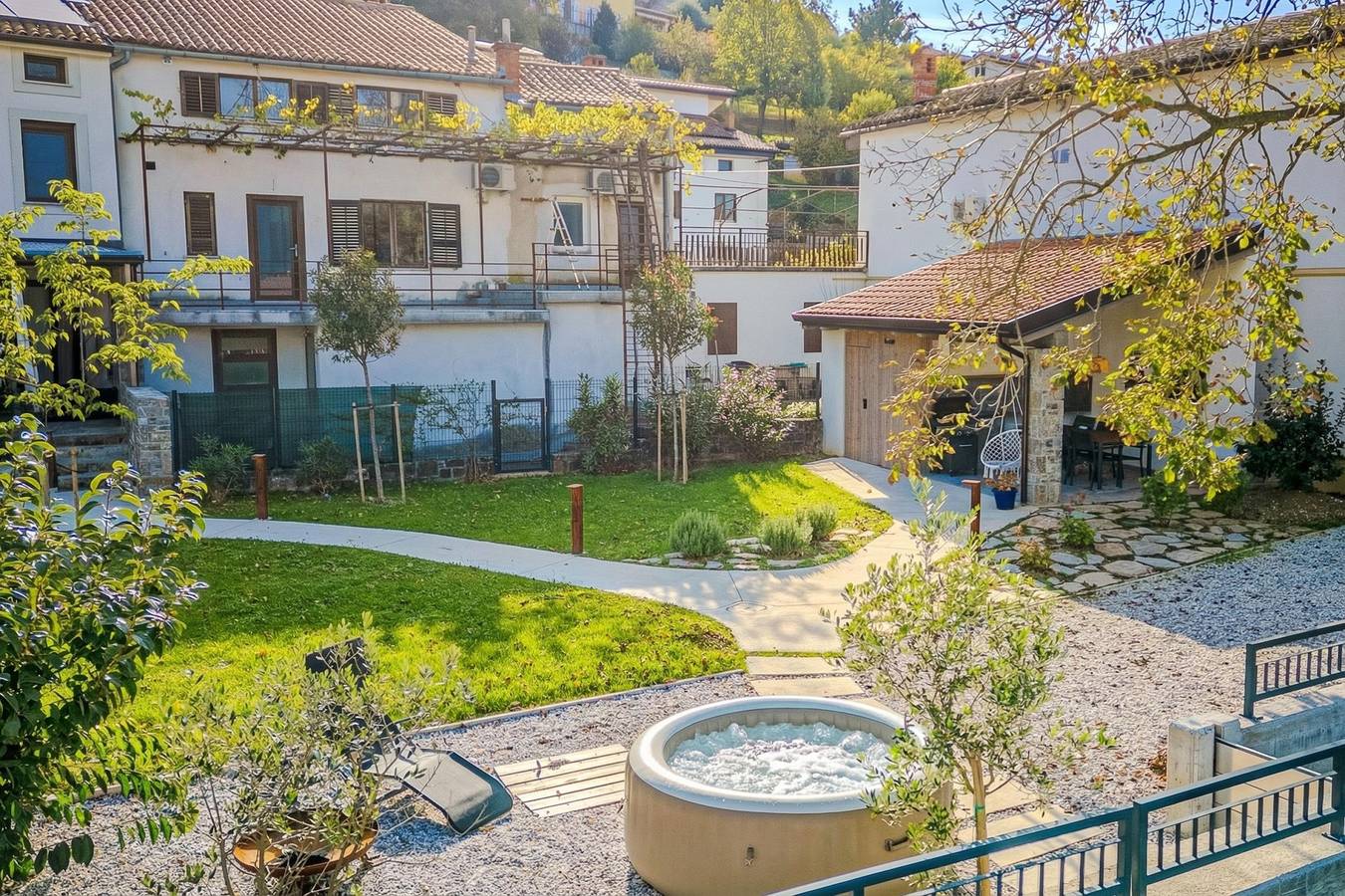 Vipava River Retreat Jacuzzi & Garden in Vipava, Slovenia