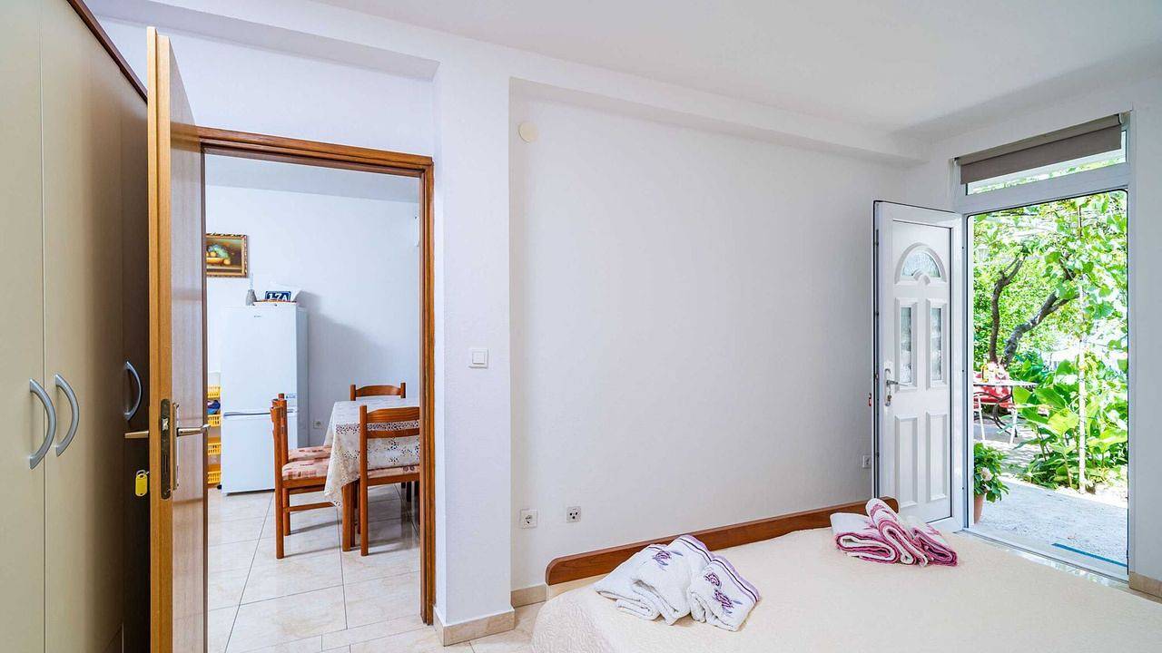 Hel ferieleilighet, Ferienwohnung für 4 Personen (45 m²) in Zaton Veliki in Zaton, Grad Dubrovnik