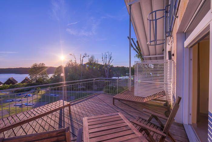 Apartamento de vacaciones para 3 personas, con vistas al lago además de sauna y balcón - 1