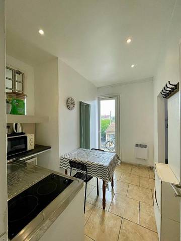 Gîte pour 2 personnes, avec balcon à Goussainville