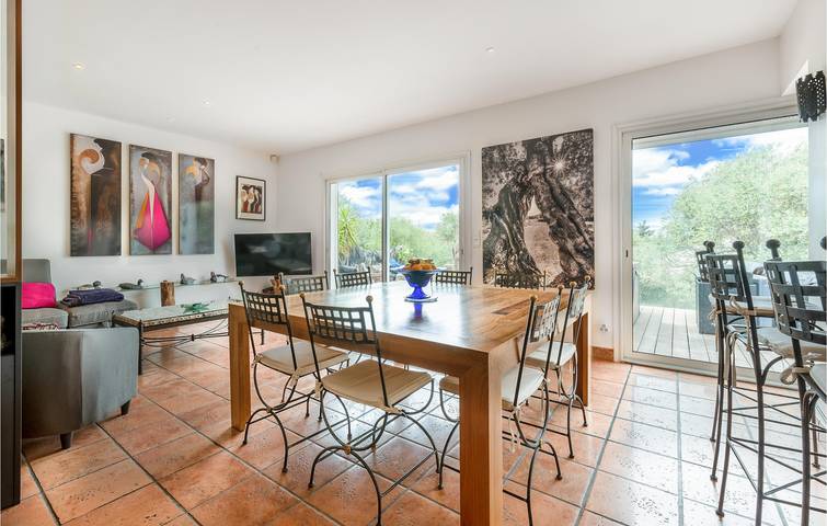 Retraite relaxante : 130m2 avec piscine et terrasse in Balaruc-les-Bains, Côte méditerranéenne (France)