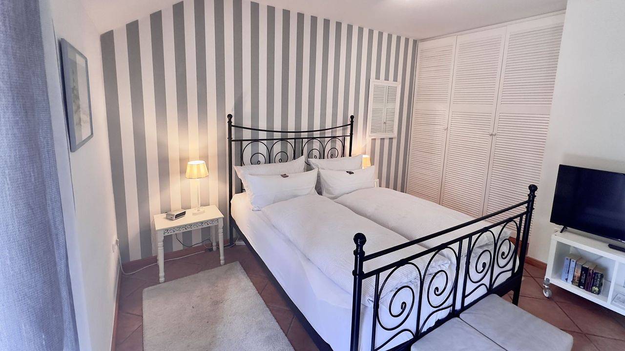 Ganze Ferienwohnung, Ferienwohnung für 2 Personen (25 m²) in Neuharlingersiel in Altharlingersiel, Neuharlingersiel