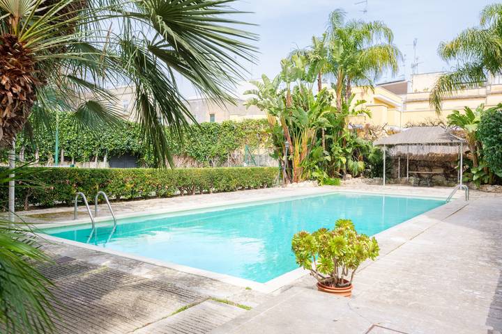 Villa pour 7 personnes, avec Jardin à Lecce