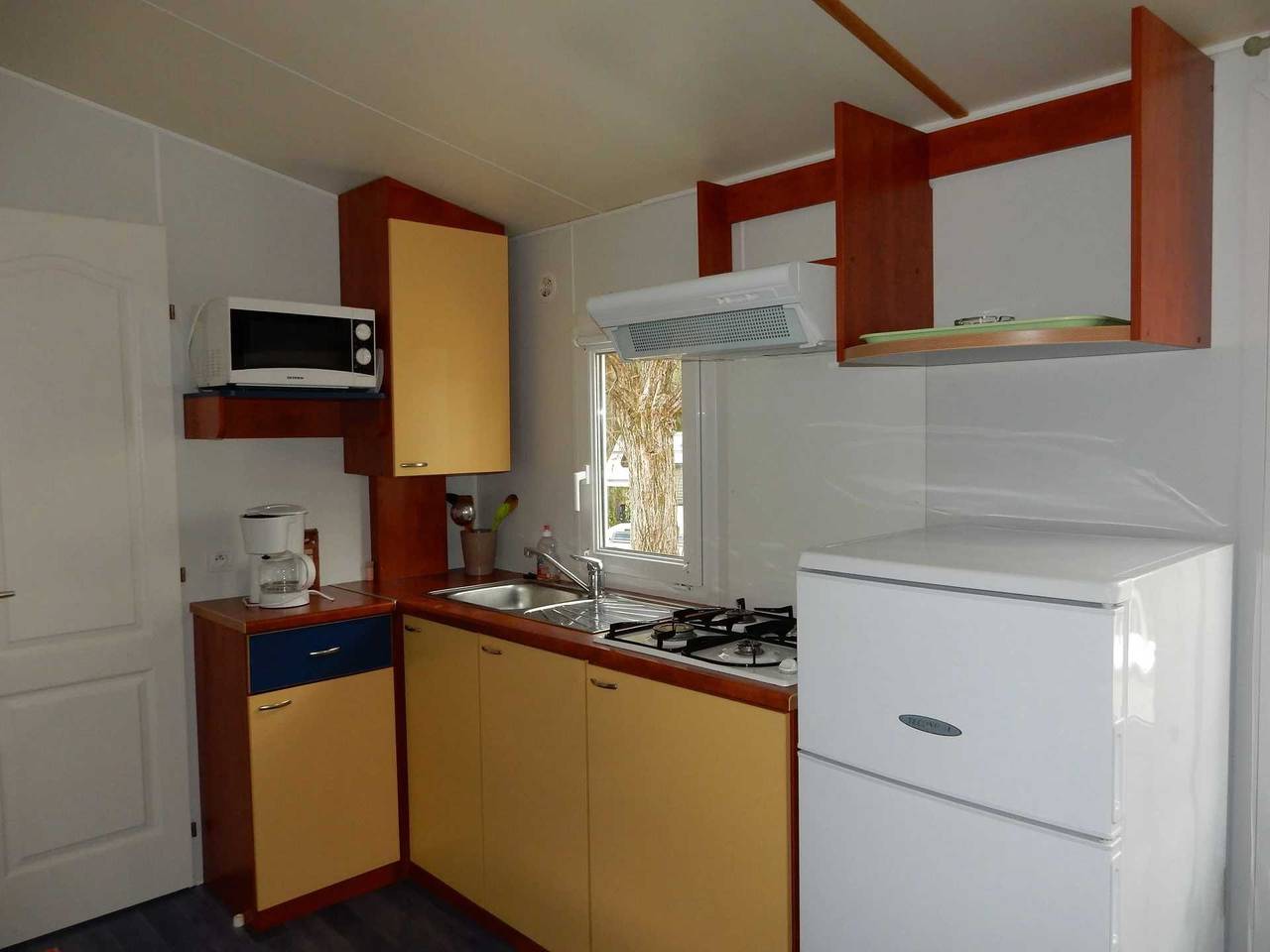 Zecamping 3 étoiles mobil-home 23m2 4 pers in Tallard, Région de Gap