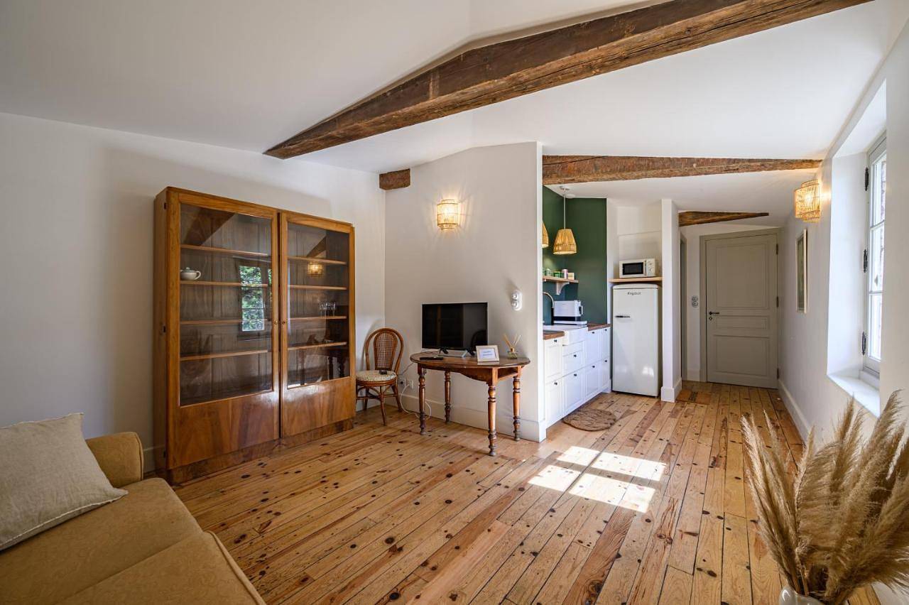 Six-Bedroom House in Frouzins, Toulouse et ses environs