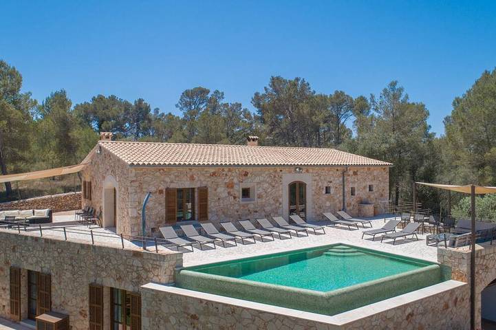 Chalet para 12 personas, con terraza y jardín - 1
