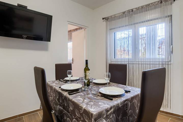 Ganze Wohnung, Apartments Bruno in Baska, Krk