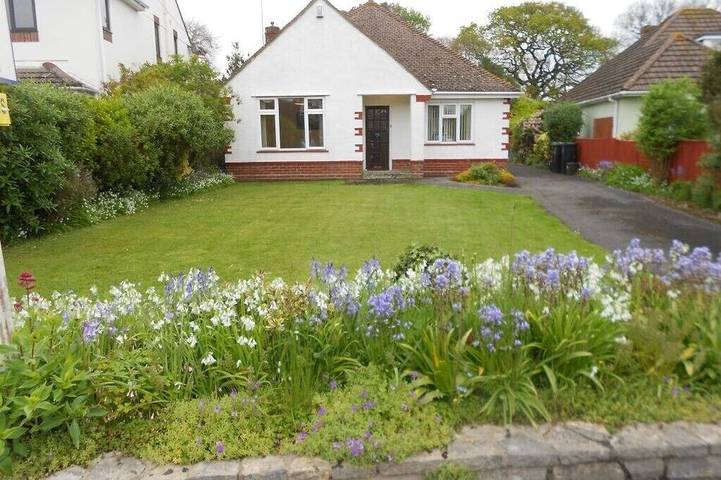 Holiday rental for 8 people, with garden and terrace in Dorset