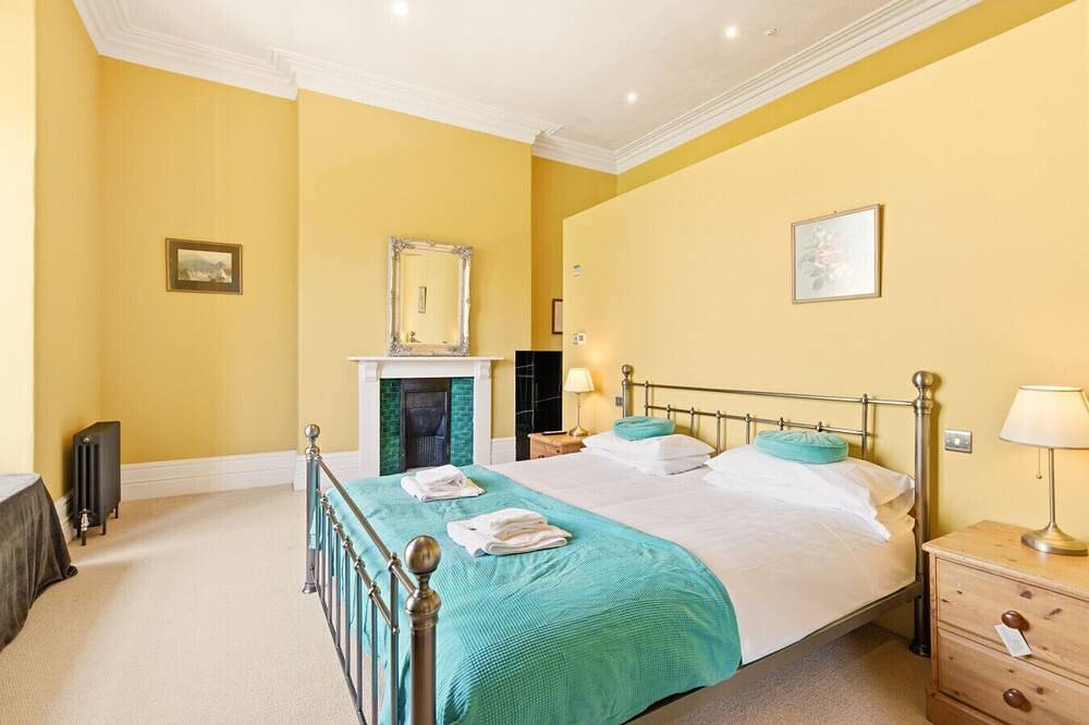 8 Portland Square - North East Escapes in Carlisle, Cumbria