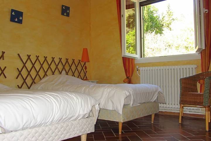 Gîte pour 6 personnes, avec balcon et jardin dans Plage du Débarquement (La Croix-Valmer) - 3