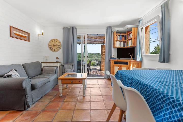 Maison de vacances 'La Dolce Vita' avec vue sur la mer, Wi-Fi et climatisation in Rayol-Canadel-sur-Mer, Côte méditerranéenne (France)