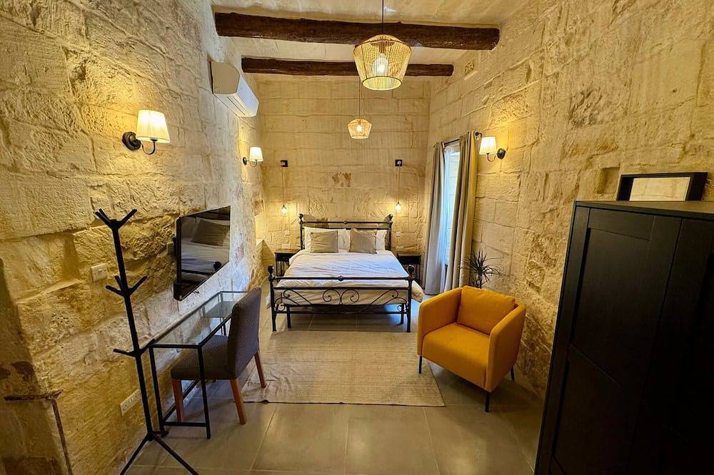 Kappella Boutique - Room 5 in Żurrieq, Malta Island