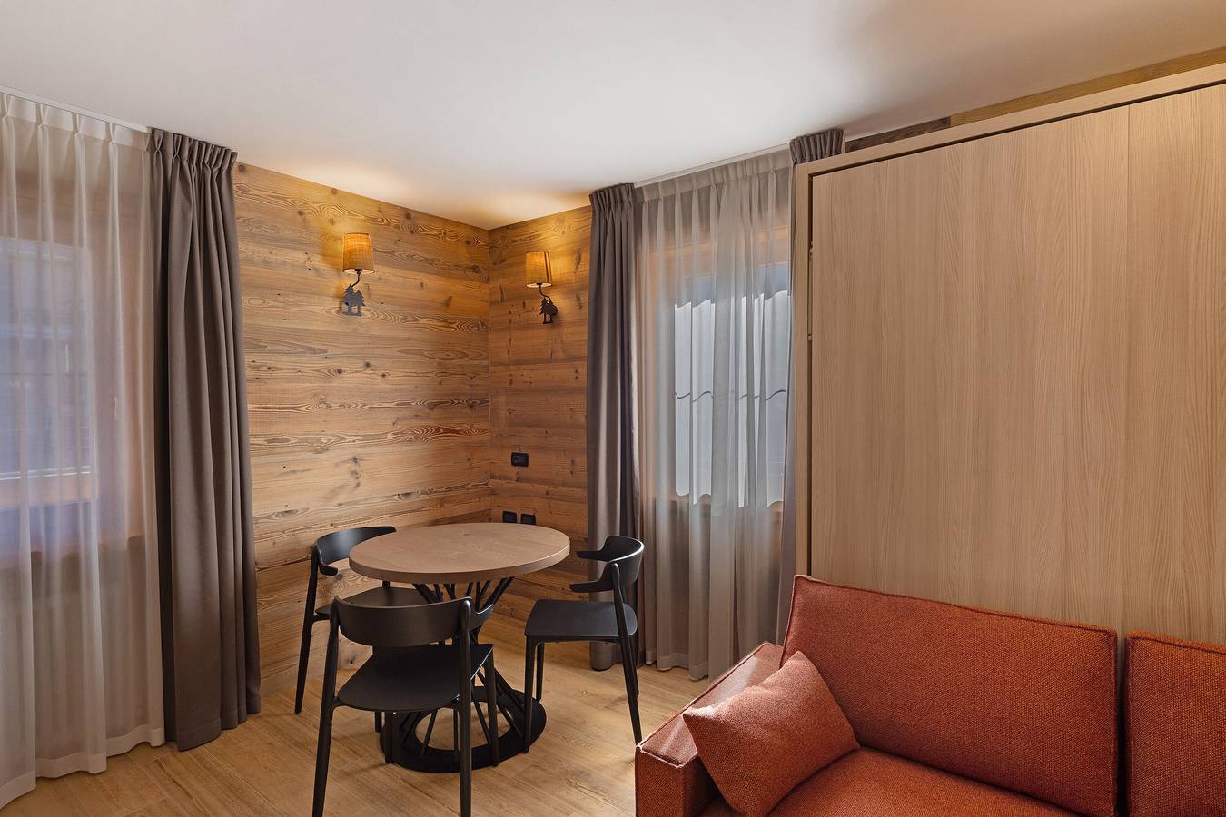 Estudio entero, Apartamento 'Cràp de la Parè' con vistas a la montaña, jardín compartido y Wi-Fi in Livigno (Town), Livigno
