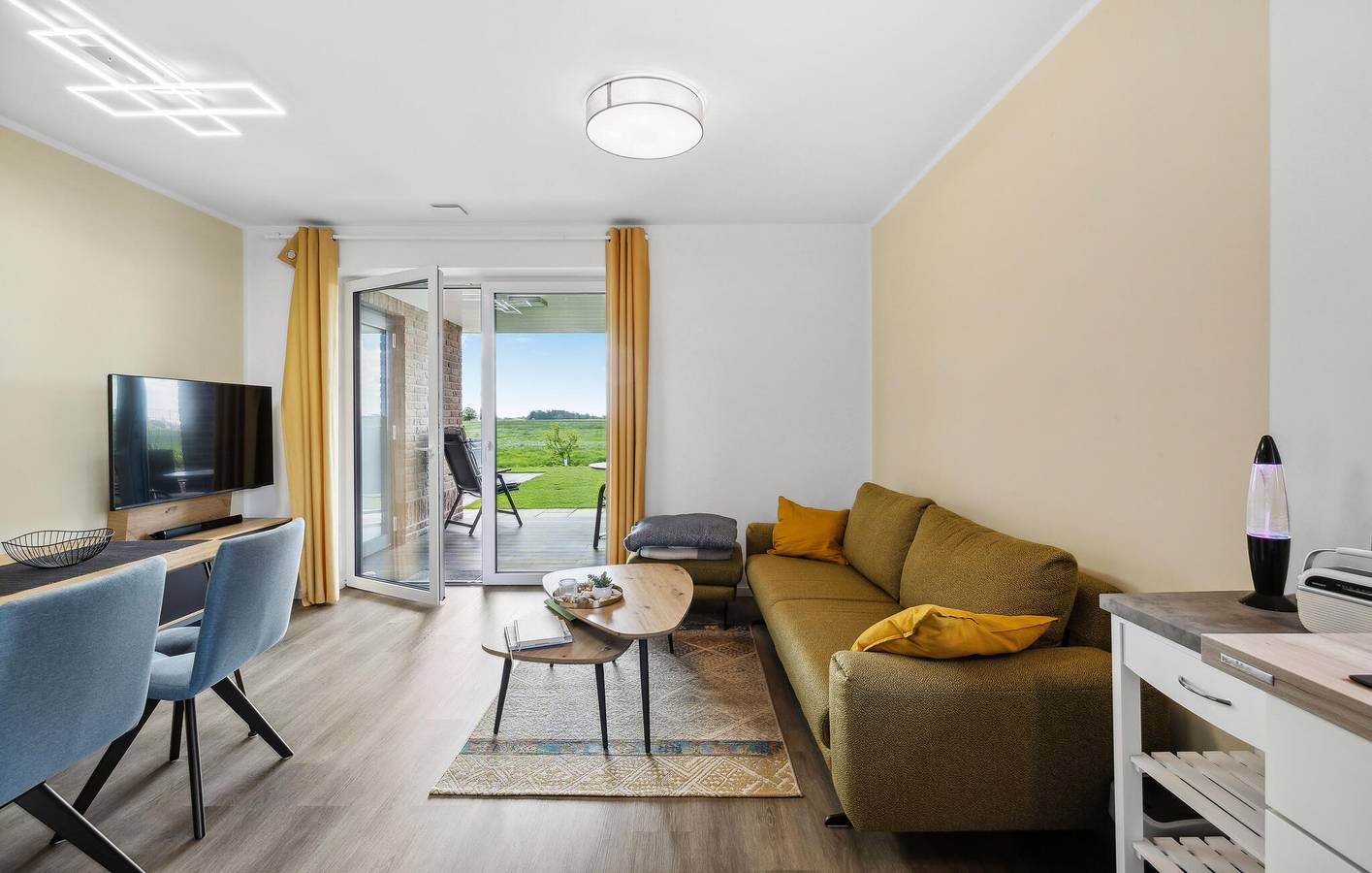 Ganze Ferienwohnung, Moderne Wohnung in der Nähe von Ovelgönne Center mit Terrasse in Ovelgönne, Wesermarsch
