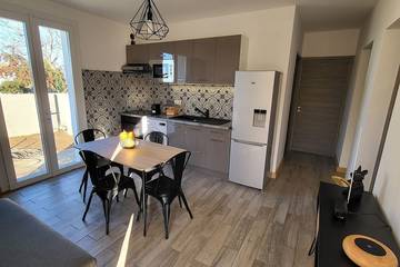 Gîte pour 6 personnes, avec jardin et terrasse à Talasani