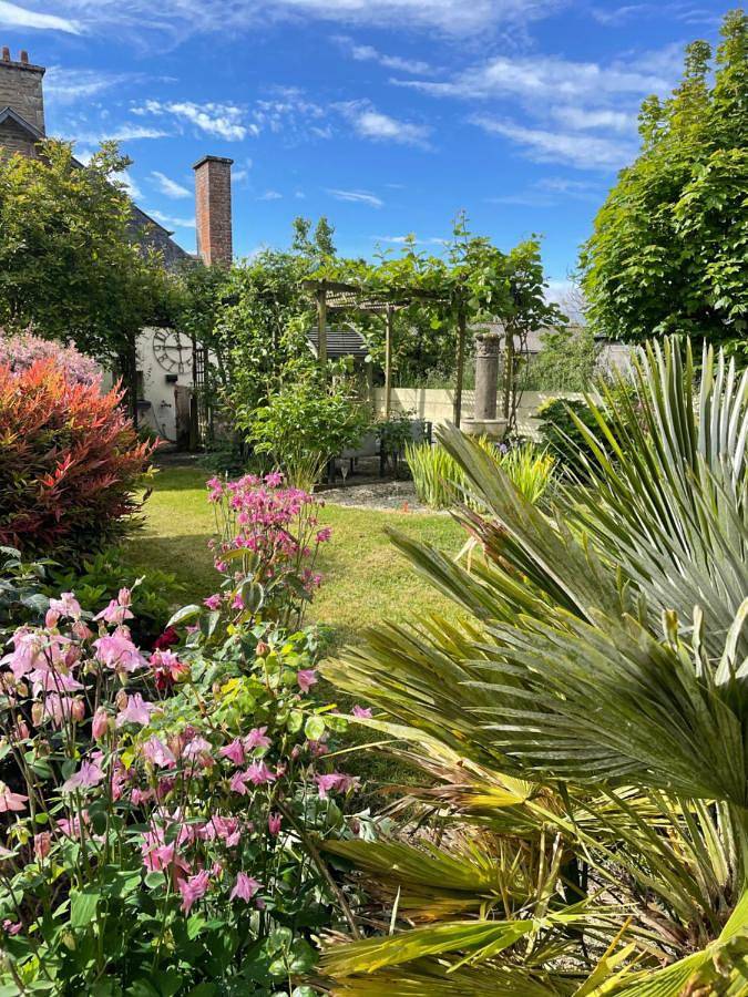 Gîte pour 4 personnes, avec terrasse à Savigny-le-Vieux