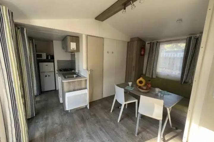 Bungalow für 5 Personen, mit Pool, kinderfreundlich auf der Ile de Re - 2