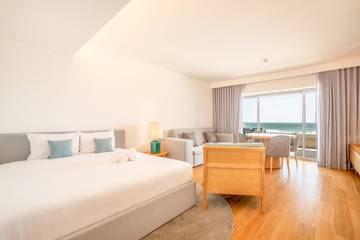 Studio für 4 Personen, mit Balkon und Pool in Sesimbra