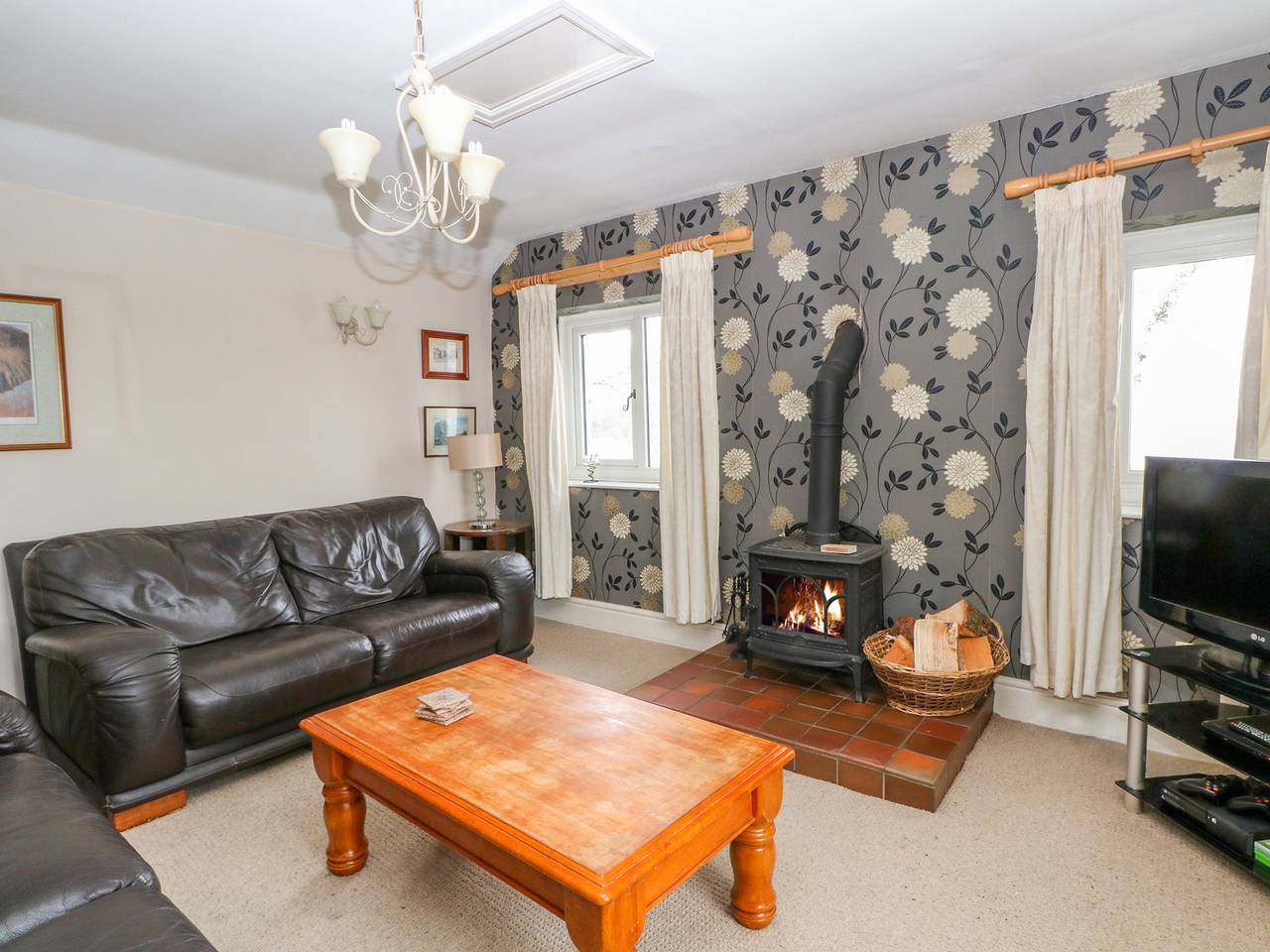 Bowden Head Farmhouse Cottage in Chapel-en-le-Frith, Derbyshire