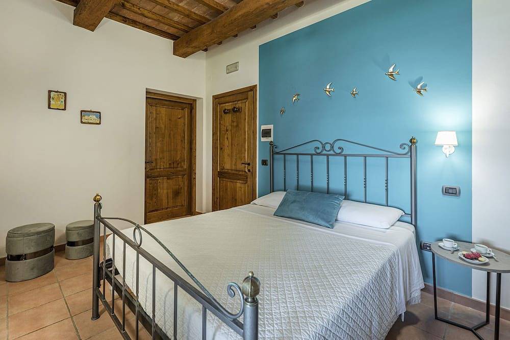 Tenuta Montiepoli 12+3, Emma Villas in Valfabbrica, Provincie Perugia