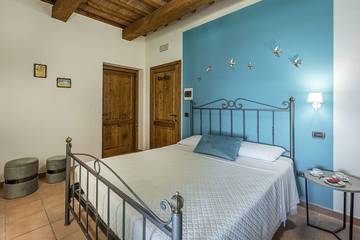 Agriturismo per 15 Persone in Valfabbrica, Perugia e dintorni, Foto 1