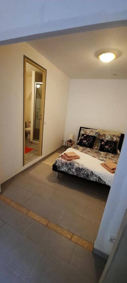 Gîte pour 3 personnes à Collobrières - 3