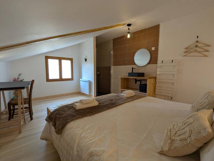 Gîte pour 4 personnes, avec piscine et jardin en Charente - 4