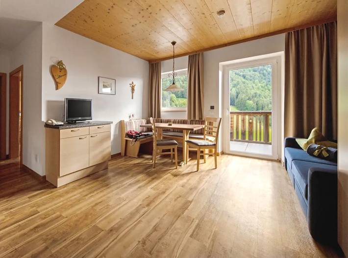 Appartamento vacanze per 5 persone, con idromassaggio e sauna nonché giardino, adatto a famiglie con bambini - 1