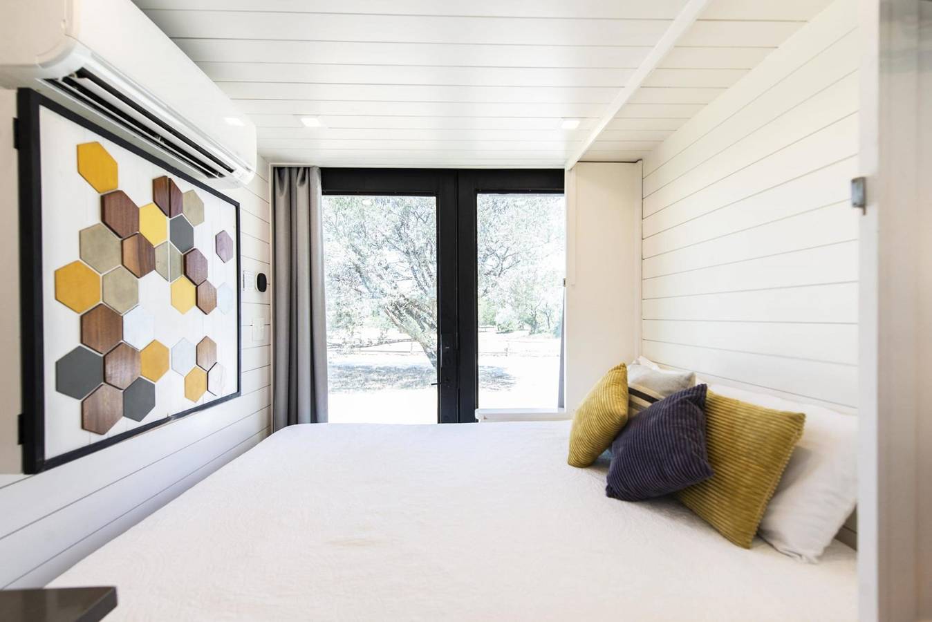 Romantic Container Home-The Honeycomb in McLennan County