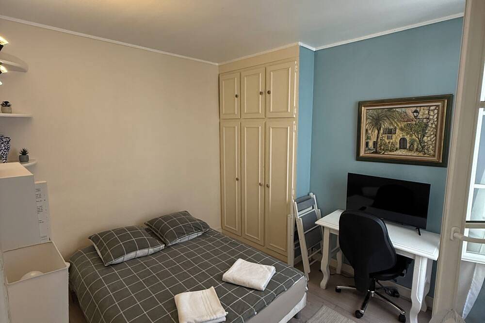 Entire apartment, Comfortable apartment in Levallois - Near Paris in Levallois-Perret, Hauts-de-Seine