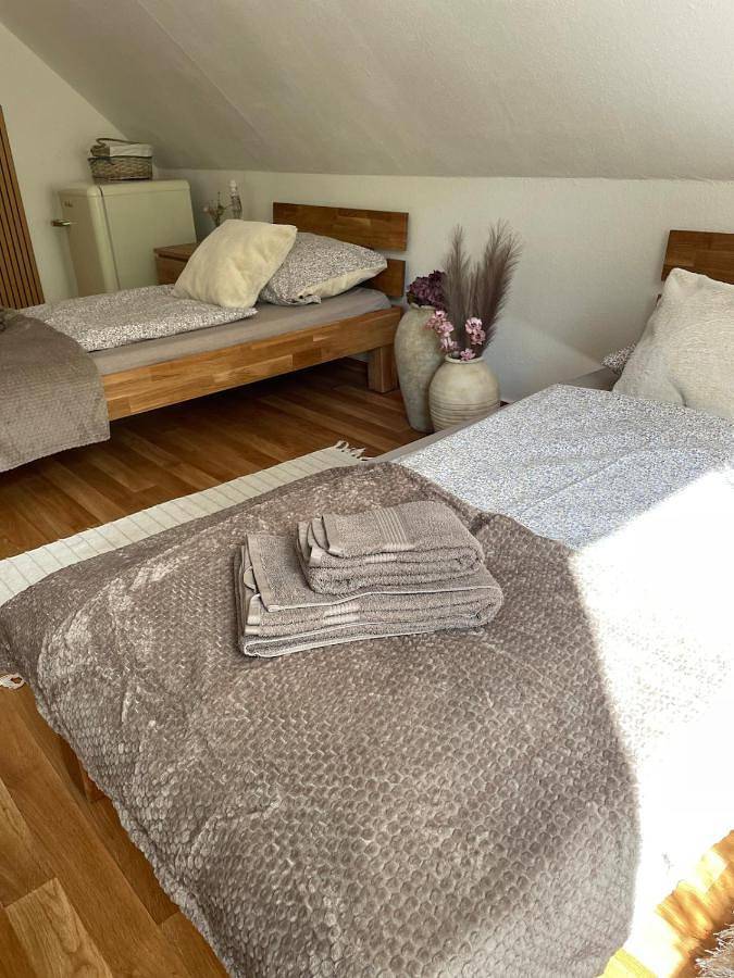Ferienhaus für 2 Personen, mit Terrasse und Garten sowie Ausblick in Peenehagen - 3