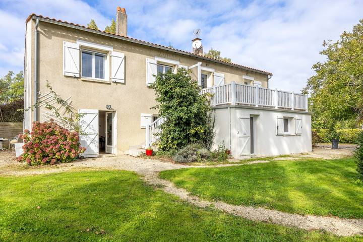 Location de vacances pour 2 personnes, avec Jardin à Saint-Michel-Mont-Mercure - 3