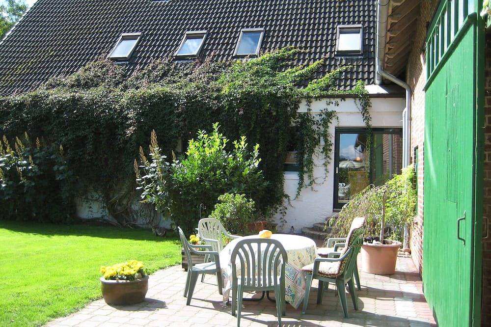 Ganze Wohnung, Große sonnige Ferienwohnung an der Nordsee in Cappel, Cuxland