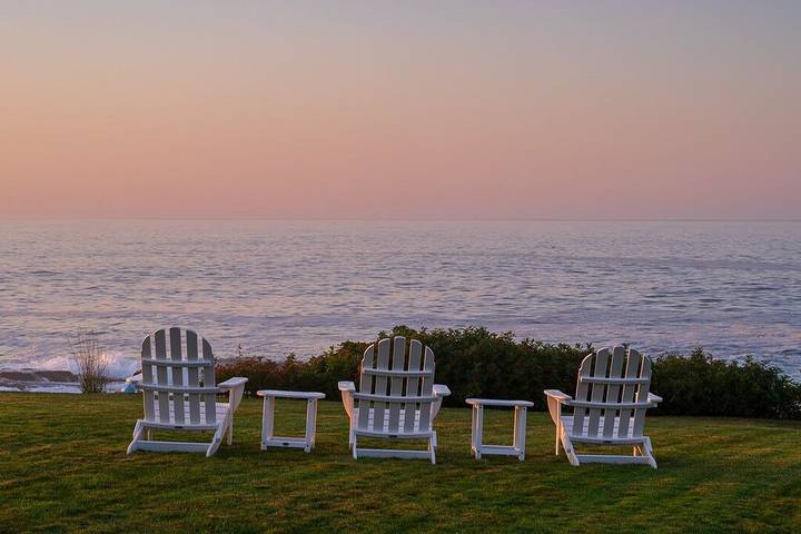 Vacation rental for 10 people, with yard and hot tub in York Beach