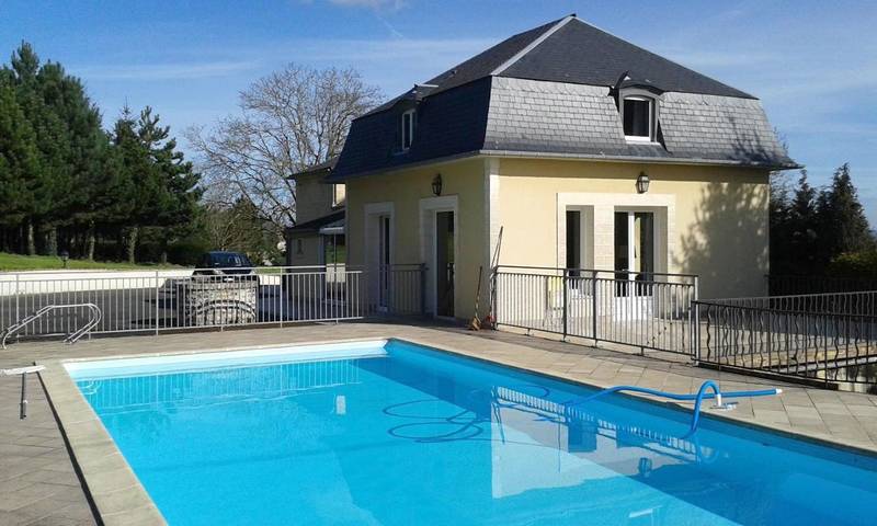 Chambre d’hôte pour 3 personnes, avec vue et piscine ainsi que terrasse et jardin à Honfleur - 2