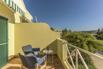 Apartment for 5 People in Luz, Faro District, Photo 1