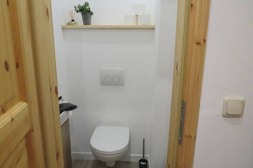 Ganze Wohnung, Ferienwohnung Cramerzwei Zimmer für 4 Personen in Gerolzhofen, Fränkisches Weinland