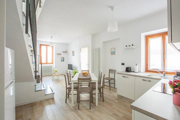 Chambre d’hôte pour 5 personnes, avec balcon à Lecco - 3