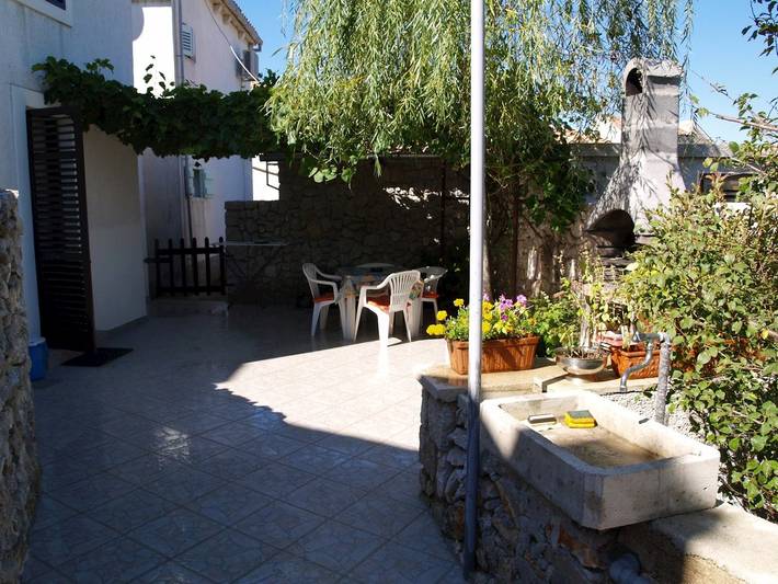 Ferienwohnung für 3 Personen, mit Balkon/Terrasse in Veli Losinj