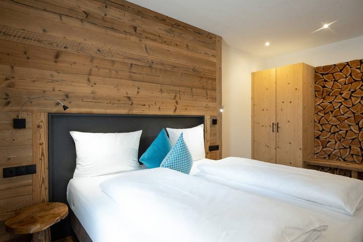 Hel studio-lejlighed, Holiday Apartment "Wohnung 5" with Sauna, Terrace & Mountain View in Terenten, Dolomiti Superski