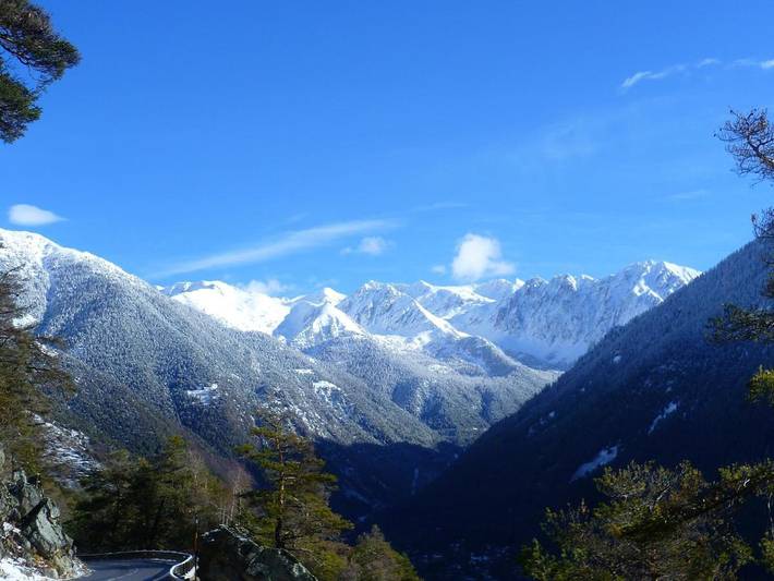 Gîte pour 2 personnes, avec piscine ainsi que terrasse et vue, animaux acceptés à Roquebillière - 2