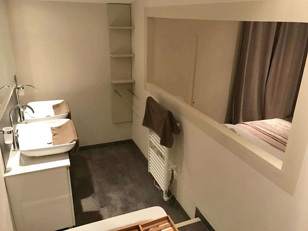 Appartement entier, Deluxe Apartment in Meyrargues, Région d'Aix-en-Provence