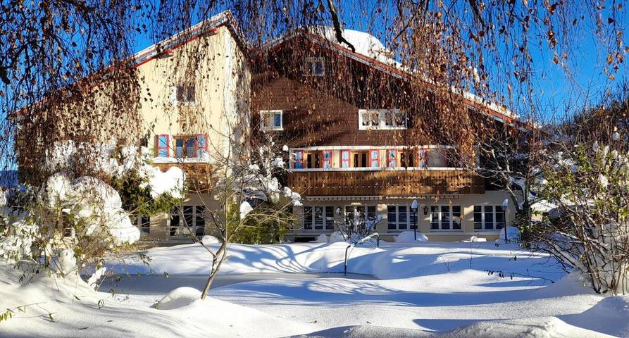 Hôtel pour 2 personnes, avec jardin ainsi que piscine et balcon à La Chapelle-en-Vercors - 2