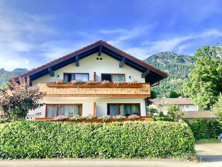 Ferienwohnung für 2 Personen, mit Balkon in Bayerisch Gmain - 2