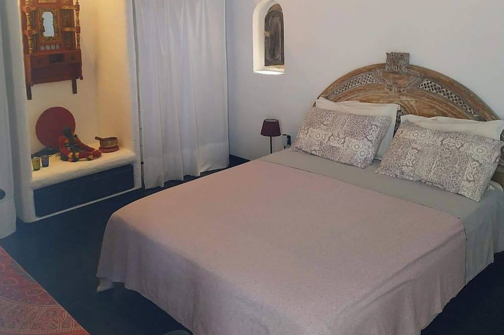 Na Sabina Ibiza style, views from private terraces in Cala d'Hort, Sant Josep de sa Talaia