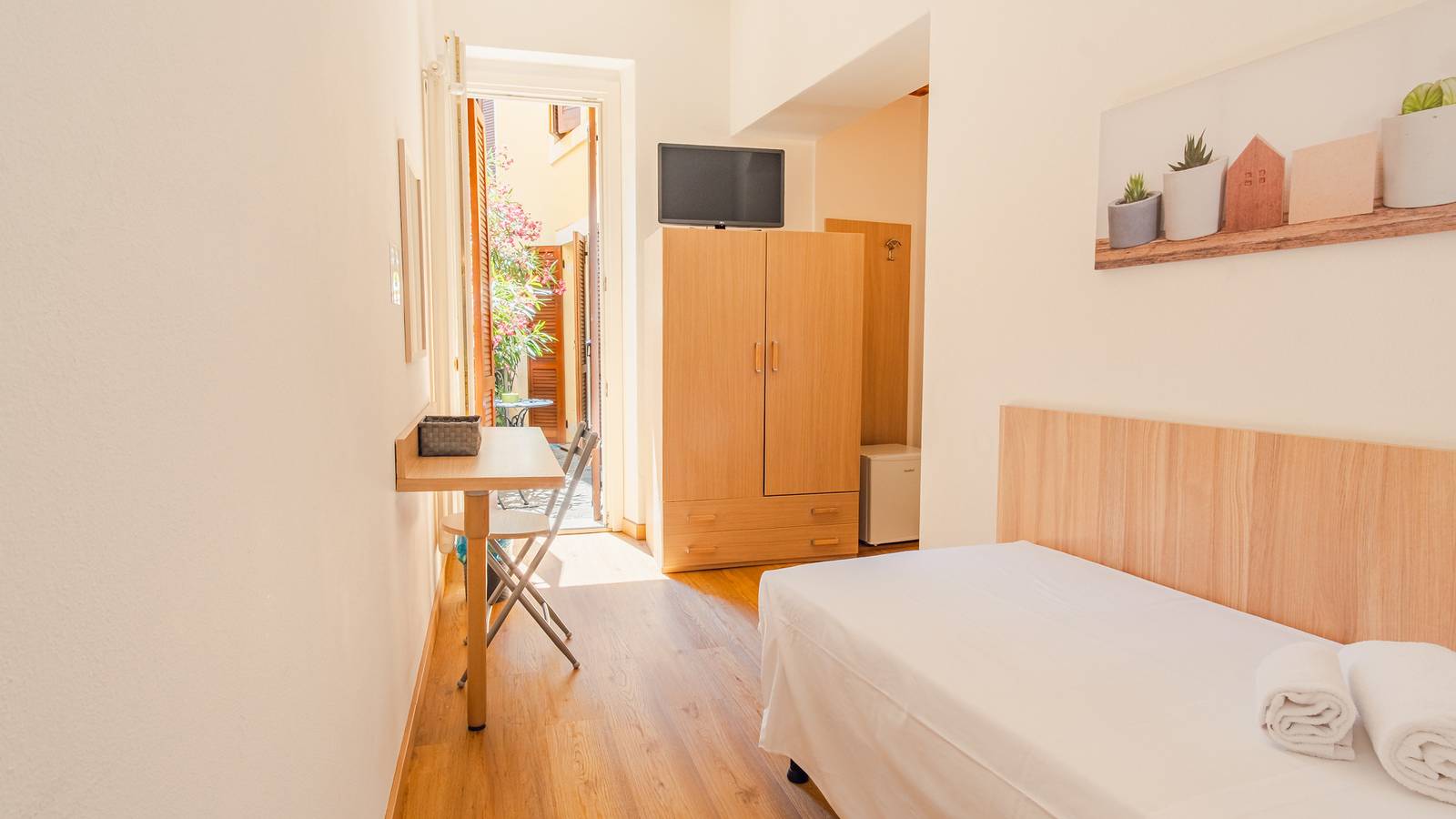 Familie pension for 1 person med balkon in Centro Storico, Verona
