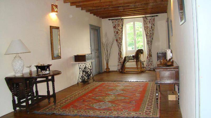 Maison de campagne pour 14 personnes, avec Terrasse ainsi que Jardin et Piscine à Lascazères - 2